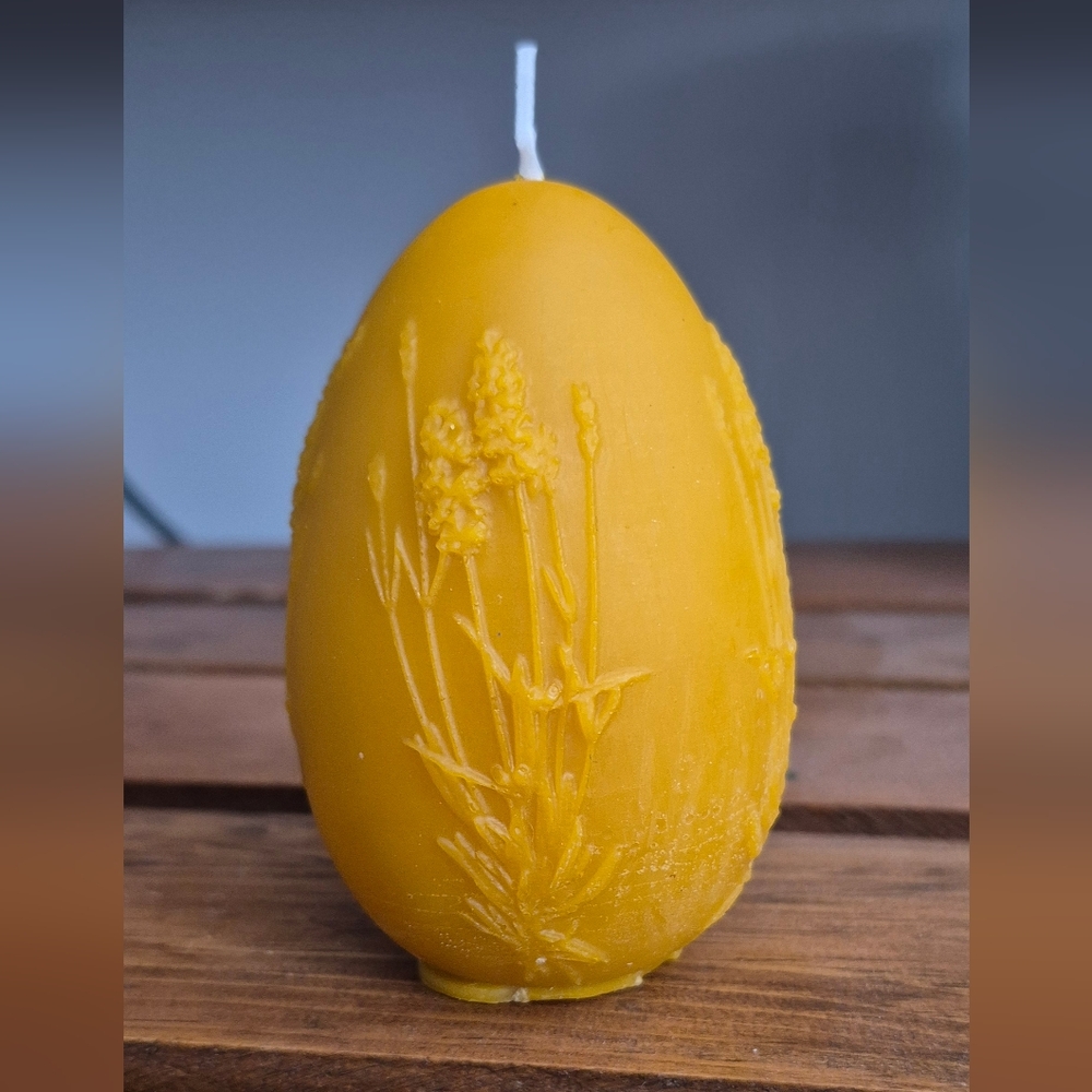 100% Beeswax Floral Egg-Shaped Candle